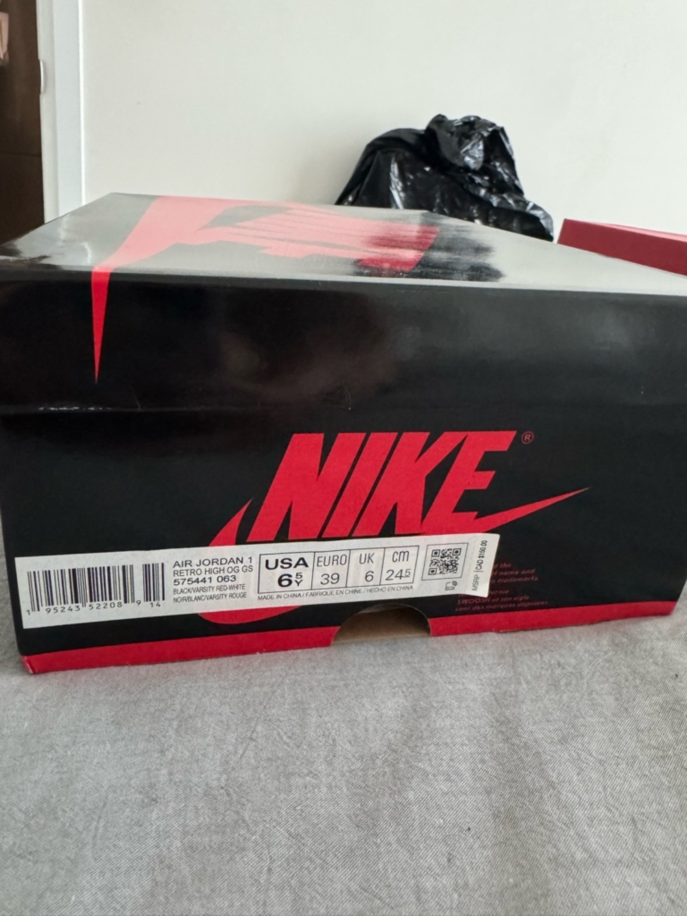 Air Jordan 1 Retro High OG GS - Picture 6 of 6